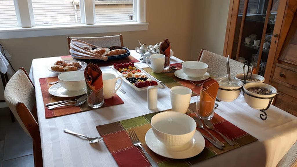 Campbell Cottage B&B Nanaimo Ngoại thất bức ảnh